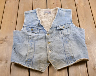 Vintage 1970s Lee Storm Rider Sherpa Lined Denim Vest Men's Large / Vintage Denim / Streetwear / Vintage Fall Outerwear / Lee Vest