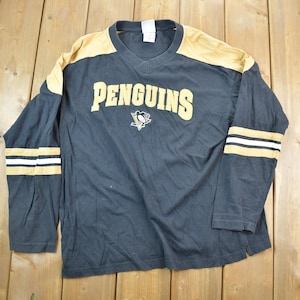 Vintage 1990s NHL Hockey / Pittsburgh / Penguins / V- Neck Sweater / Sportswear / Embroidered / Athleisure /  / Streetwear