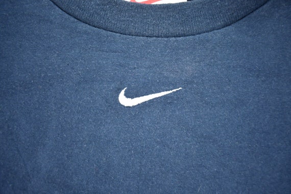 Vintage 1990s Nike Womens Mini Swoosh T-Shirt / 9… - image 3