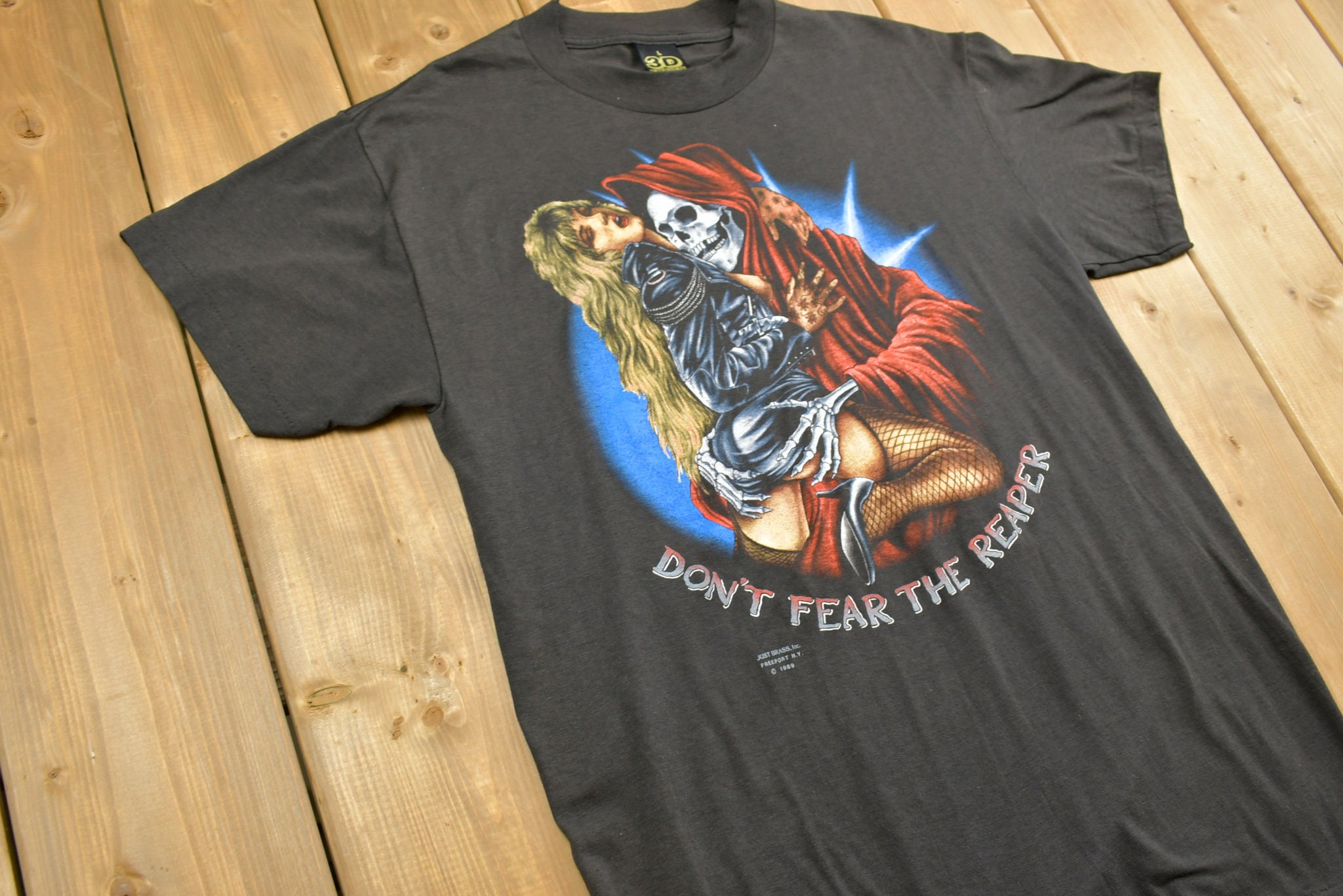 Vintage 1989 Don't Fear the Reaper 3D Emblem T-shirt / 90s Graphic