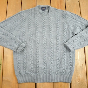 Vintage 1990s Brooks Brothers Knit Crewneck Sweater /  Solid / Pullover Sweatshirt / 90s / 100% Wool / 346 / Classic Sweater / Grandpa