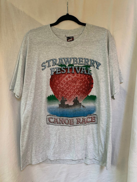 Strawberry Festival T-Shirt / Canoe Race / Canoe /