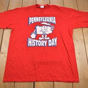 Vintage 1990s Pennsylvania History Day Graphic T Shirt / Vintage T Shirt / Streetwear / Rare Vintage / Jerzees / Made In USA