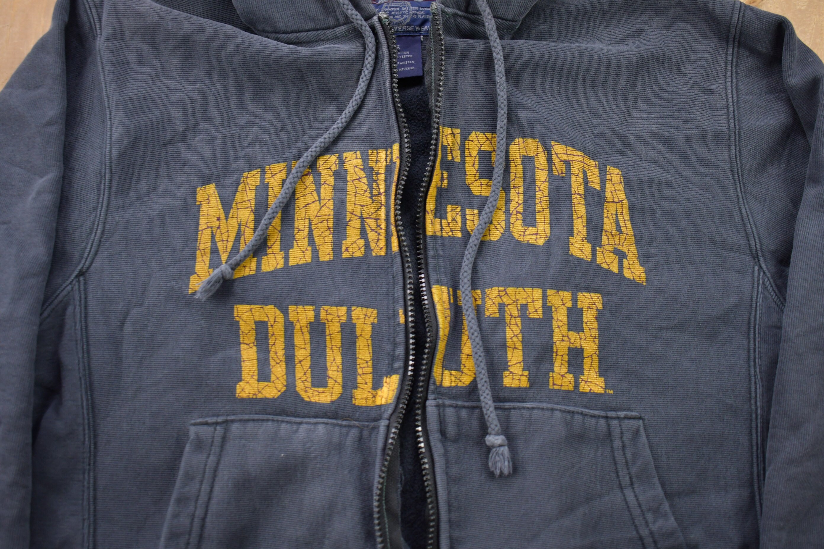 Vintage 1990s Champion Reverse Weave Minnesota Duluth Vintage 1990s Champion Reverse Weave Minnesota Duluth