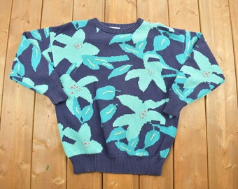 Vintage 1980s Abstract Blue Hibiscus Knit Sweater / Vintage 80s Crewneck / Floral Pattern / Fall Wear / Pullover Sweater / Casual