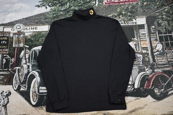 Vintage T-Shirt / Long Sleeve Turtle Neck / Hallow