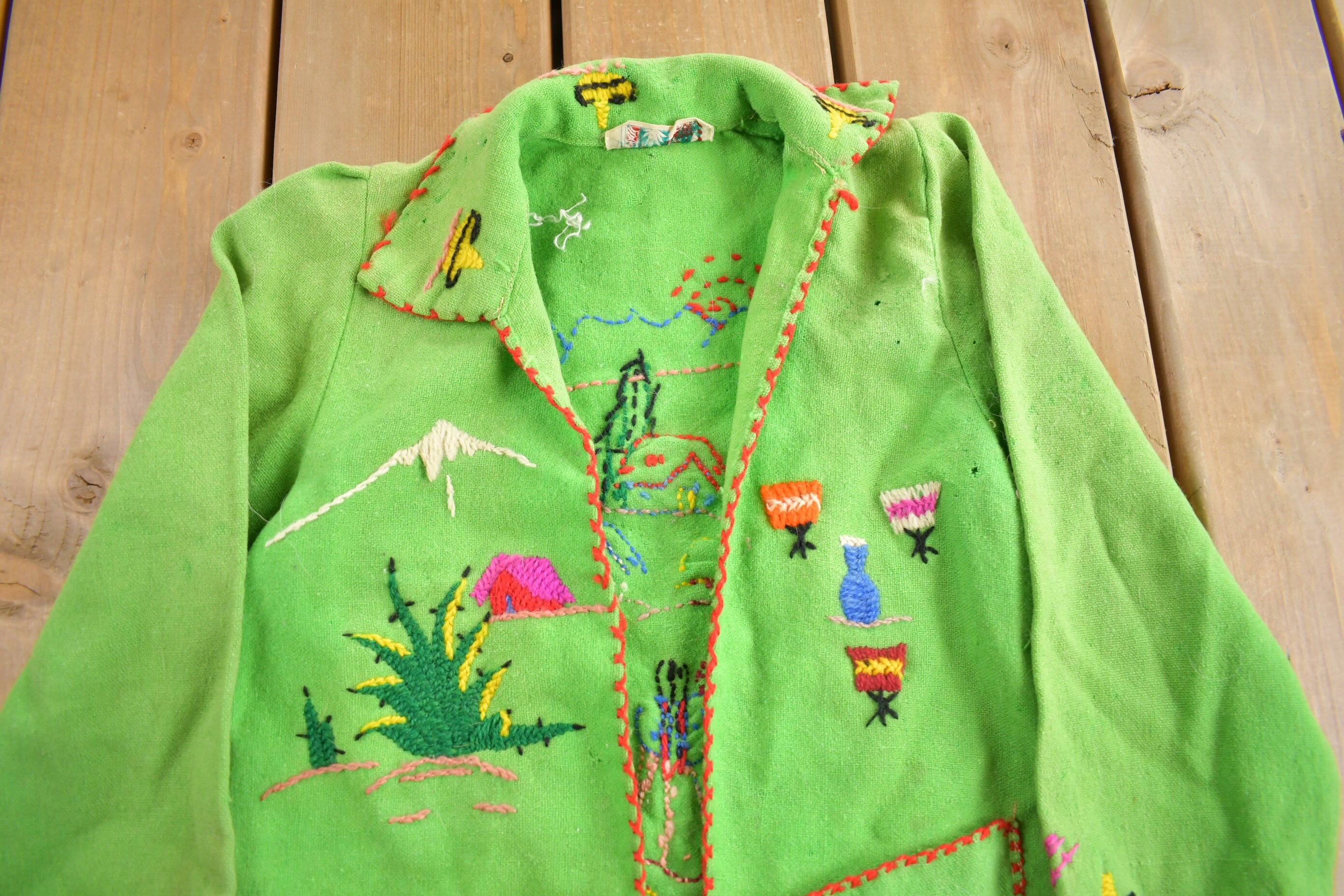 Vintage 1950s Mexican Embroidered Souvenir Jacket / True Vintage