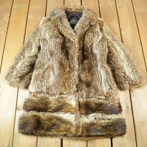 Vintage 1970s Ross Furs Adjustable Length Brown Raccoon Fur Coat / Vintage Fur Jacket / Authentic Fur / Made In Canada / True Vintage