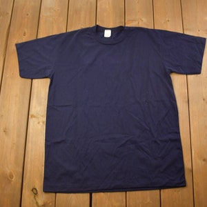 Vintage 1970s Deadstock Blank Navy T Shirt / Vintage T Shirt / True Vintage / 70s Shirt / Vintage Blanks / Deadstock / Made In Canada