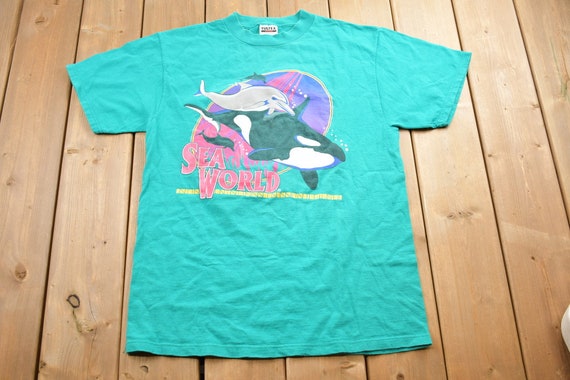 Vintage 1990s Sea World T-shirt / Souvenir T Shirt / Streetwear