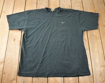 Vintage 2000s Nike Black Embroidered Mini Swoosh T-Shirt Size XXL