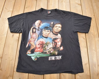 Vintage 1990s Star Trek Graphic T-shirt / Vintage Movie Tee / Sci Fi / Single Stitch