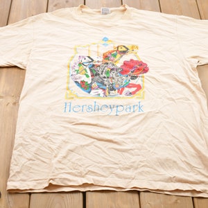 Vintage 1990s Hershey Park Graphic T-Shirt /  80s / 90s / Streetwear Fashion / Made In USA / Vacation Tee / Travel & Tourism