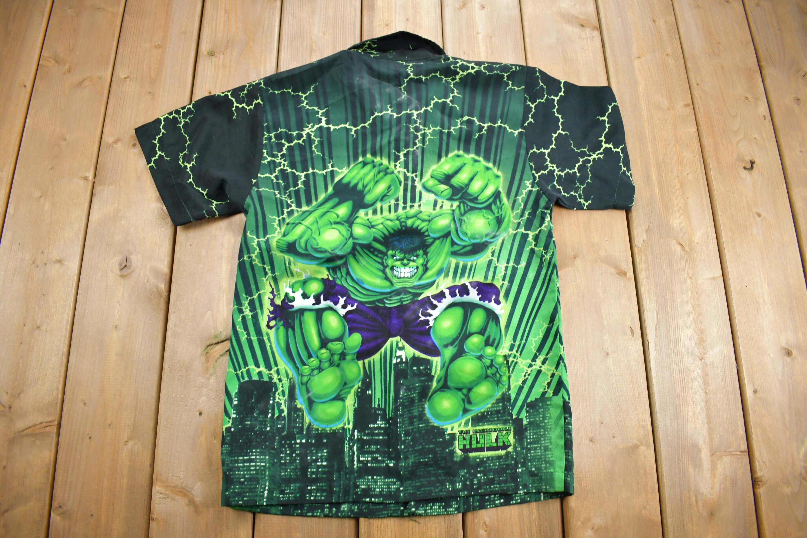 Vintage 2002 the Incredible Hulk All Over Print Button up T-shirt ...