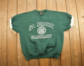 Vintage 1990s St. Norbert College Grandparent Collegiate Short Sleeve Crewneck / NCAA Sweatshirt / Sportswear / Americana