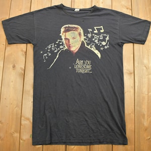 Vintage Elvis Presley T-shirt / Band Tee / King of Rock / Music Promo / Premium Vintage / Elvis Promo / Elvis Graphic / Graceland