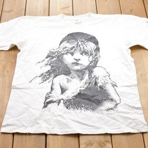 Vintage 1986 Les Misérables Graphic T-Shirt / Tennessee River / Streetwear / Retro Style / Single Stitch / Made In USA / Play T-Shirt