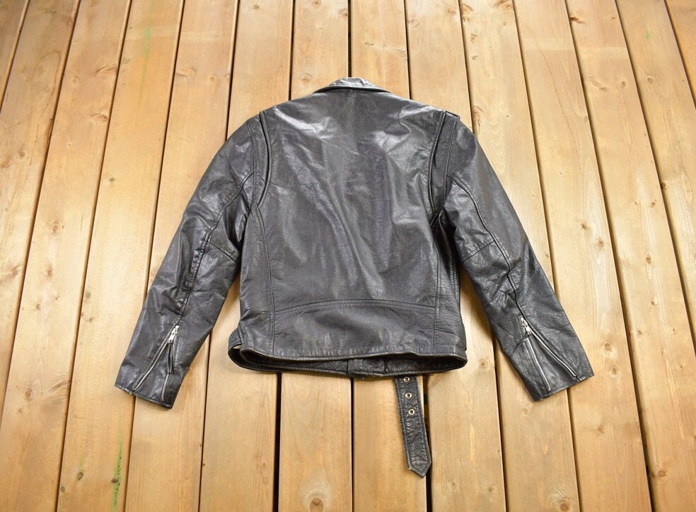 Vintage 1990s Leather Biker Jacket / Fall Outerwear / Leather Coat