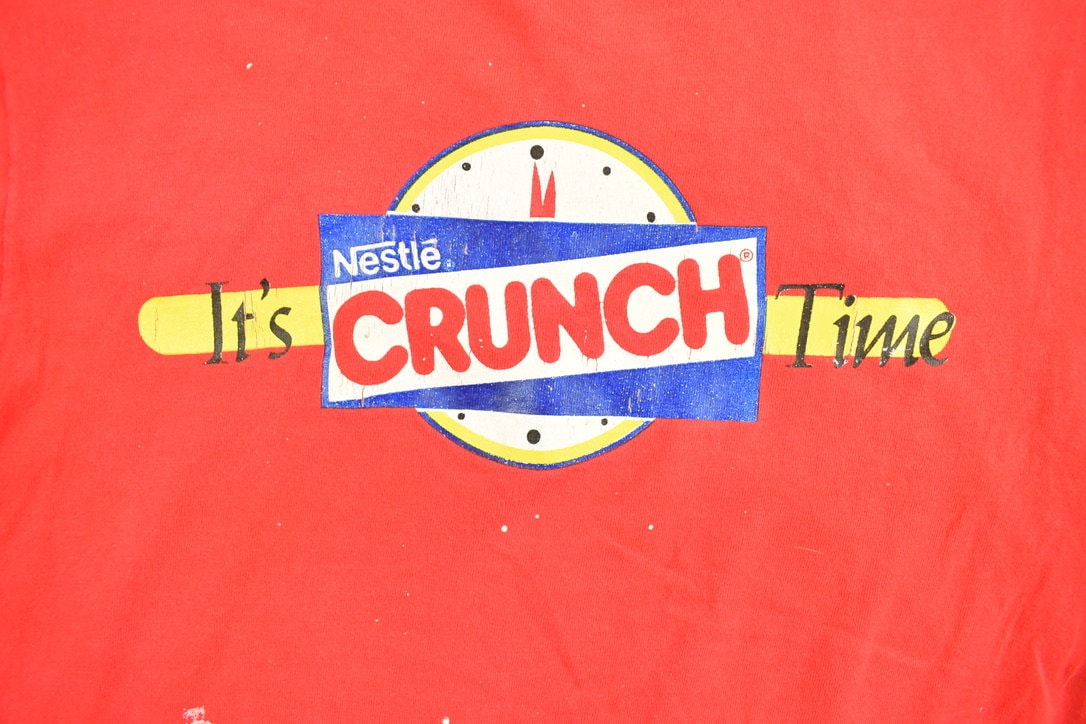 Vintage 1990s Nestle Crunch Chocolate Graphic T-shirt / Streetwear 