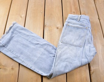 Vintage 1970s Light Wash Bootcut Jeans Size 26 x 27.5 / Made in USA / American Vintage / Workwear / Streetwear / Vintage Pants / Distressed