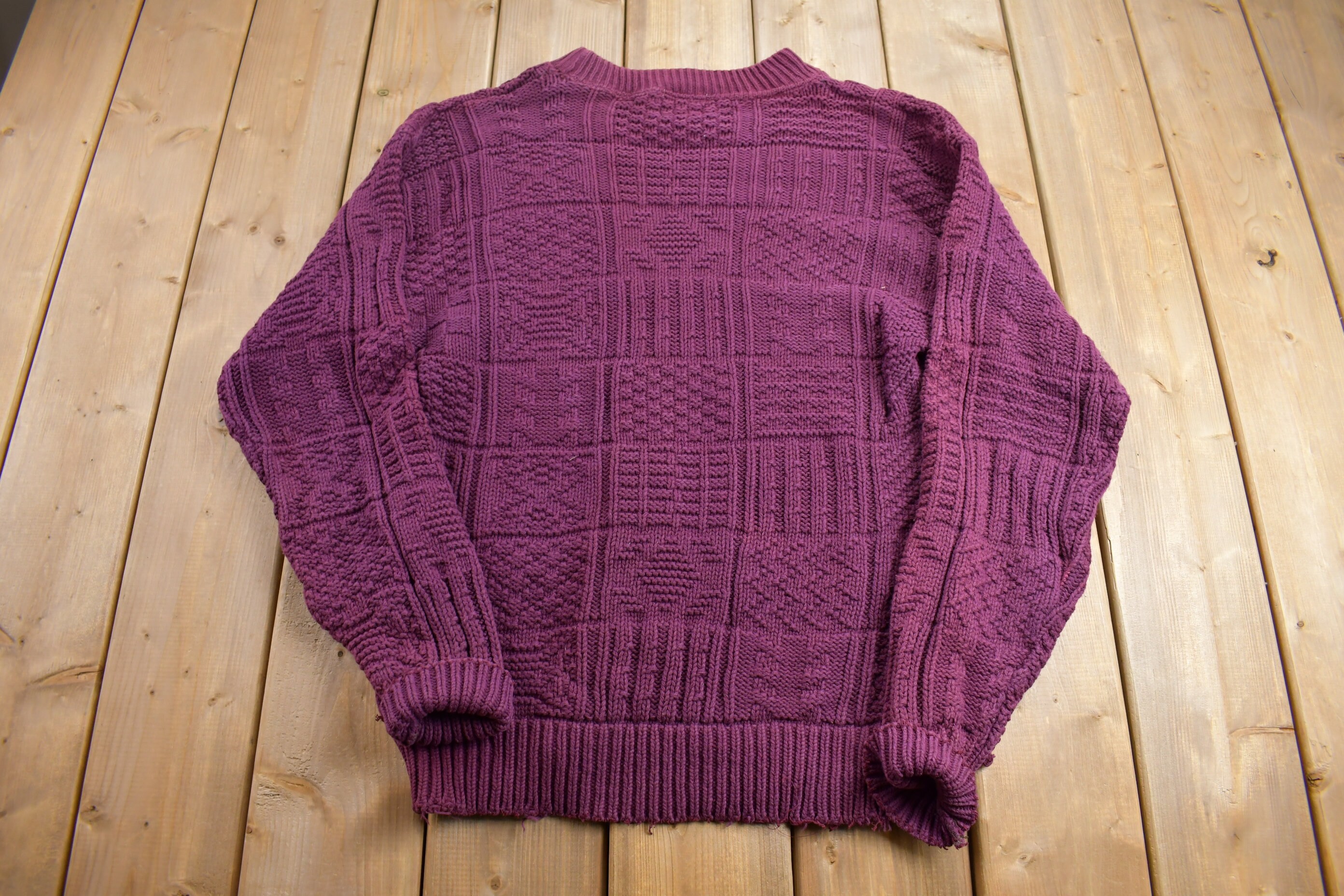 Vintage 1990s Van Heusen 417 Cable Knit Crewneck Sweater / Vintage 