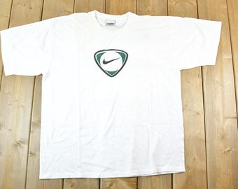 Vintage 1990s Nike Soccer Graphic T-Shirt / Nike Swoosh T Shirt Mens L / Nike Swoosh / Vintage Nike / Small Swoosh / Nike Football