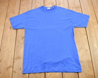 Vintage 1990s Blank Blue T-Shirt / Streetwear / Retro Style / Single Stitch / Made In USA / 90s Blank Tee / Essential T-Shirt