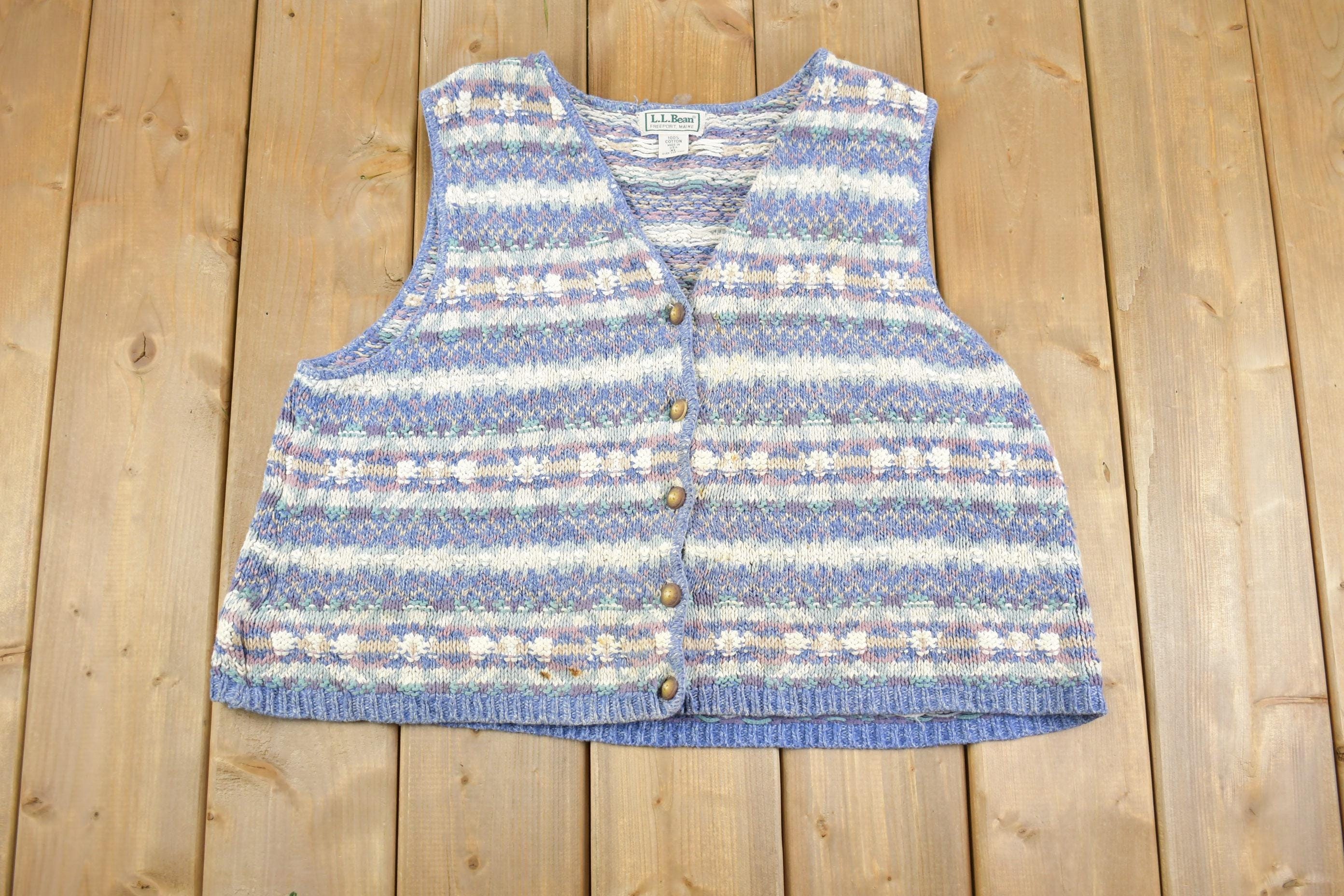 Vintage 1990s L.L. Bean Knitted Made in USA Cardigan / Cottage 