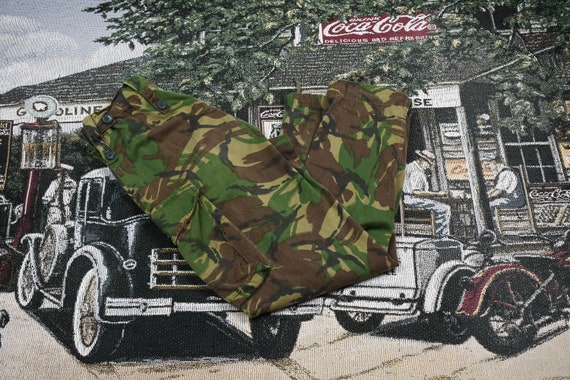 Vintage Cargo Pants / Streetwear Fashion / Bottoms