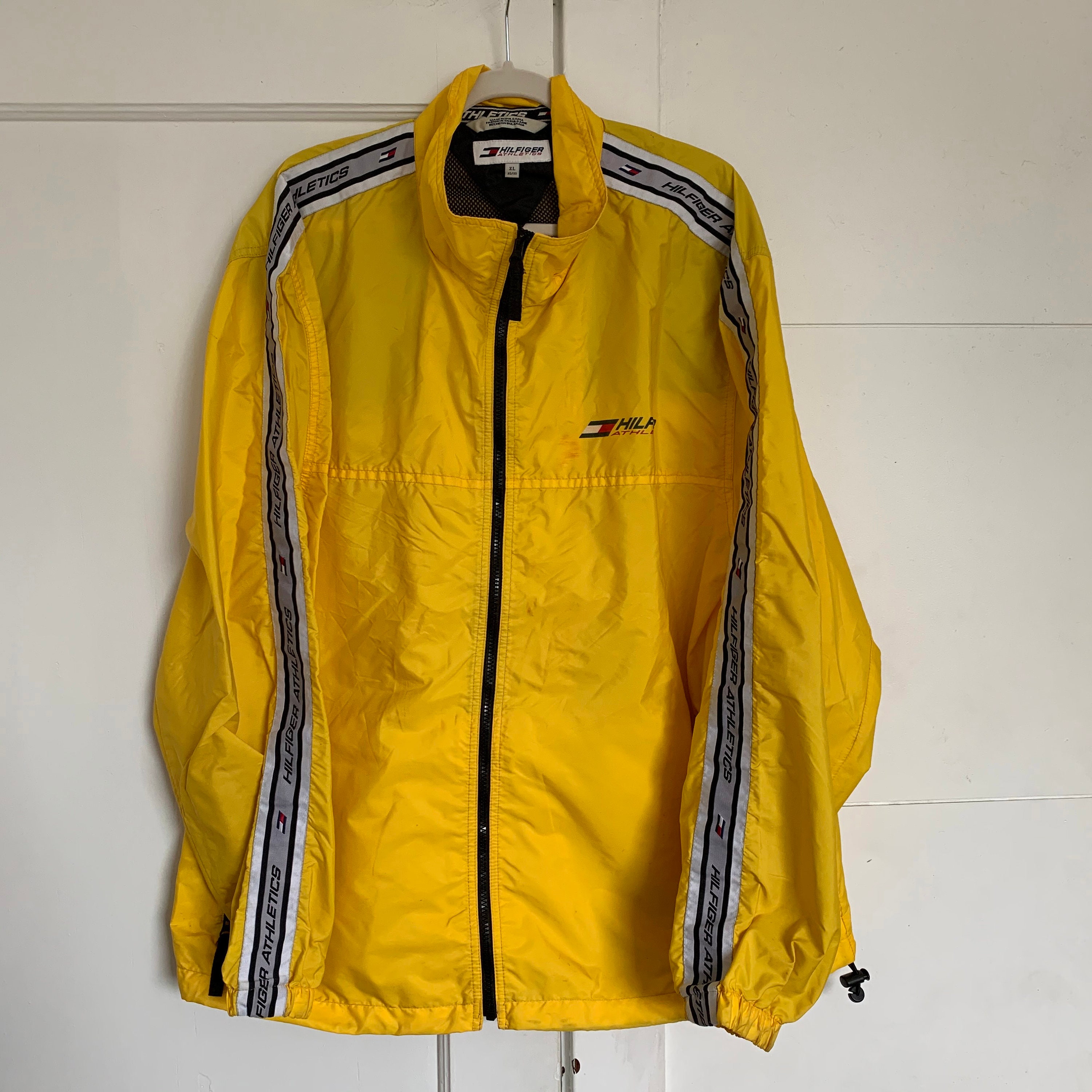 Tommy Hilfiger / Tommy Windbreaker / Tommy / Yellow Jacket -