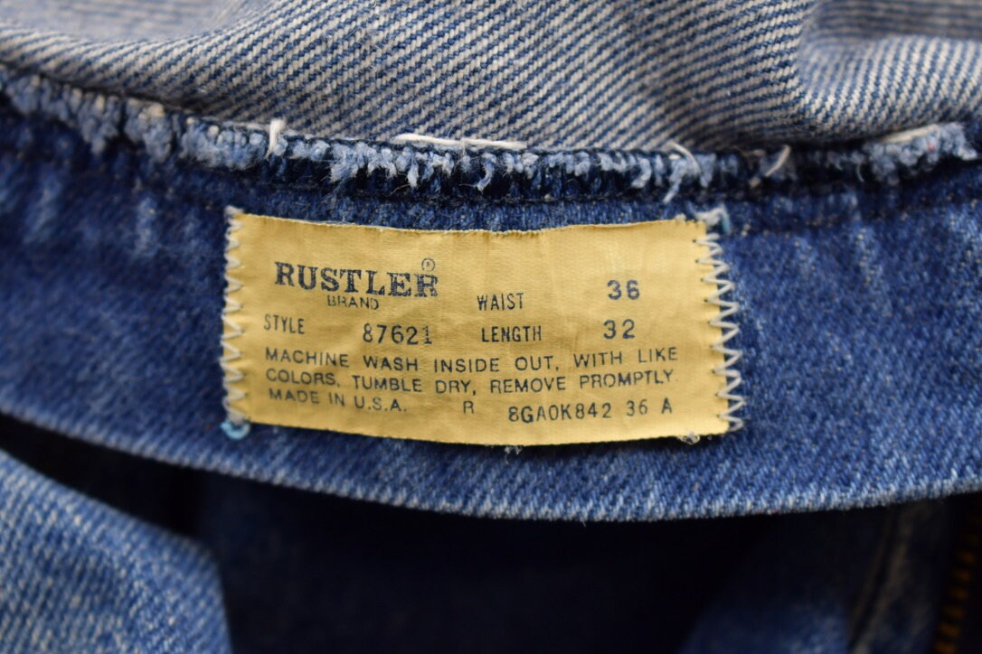Vintage 1970s Rustler Jeans / Size 33 X 30.5 / Straight Leg / Mid