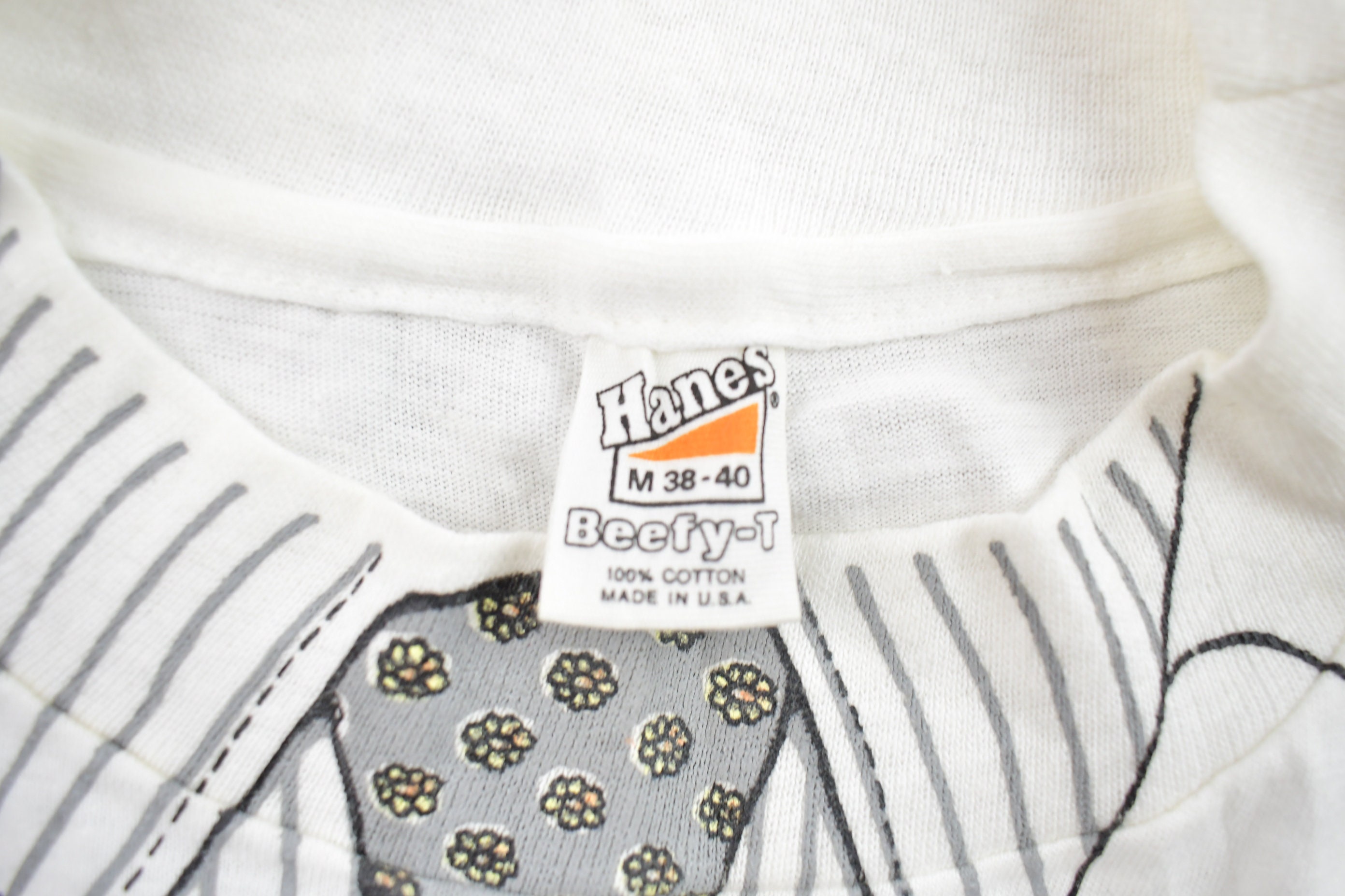 Vintage 1978 Doctor Graphic T Shirt / Vintage T Shirt