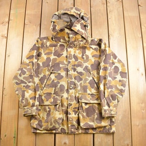 Vintage 1990s Game Hide Camouflage Hunting Jacket / Sportswear / 90s Jacket / Streetwear / Hunting / Vintage Zip Up / Hooded