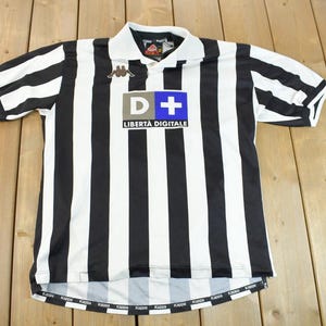 Vintage 1999 Kappa Juventus Home Soccer Jersey / Size XL / #7