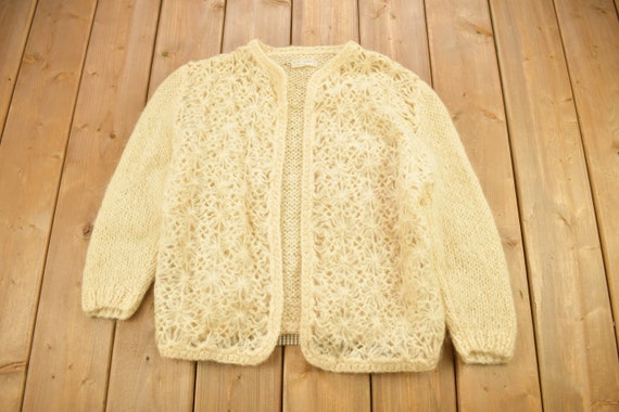 Vintage 1970s Crochet Knitted Open Shall Wool Car… - image 1