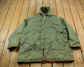 Large 70s Extreme Cold Weather Parka / Fur Hood Squire