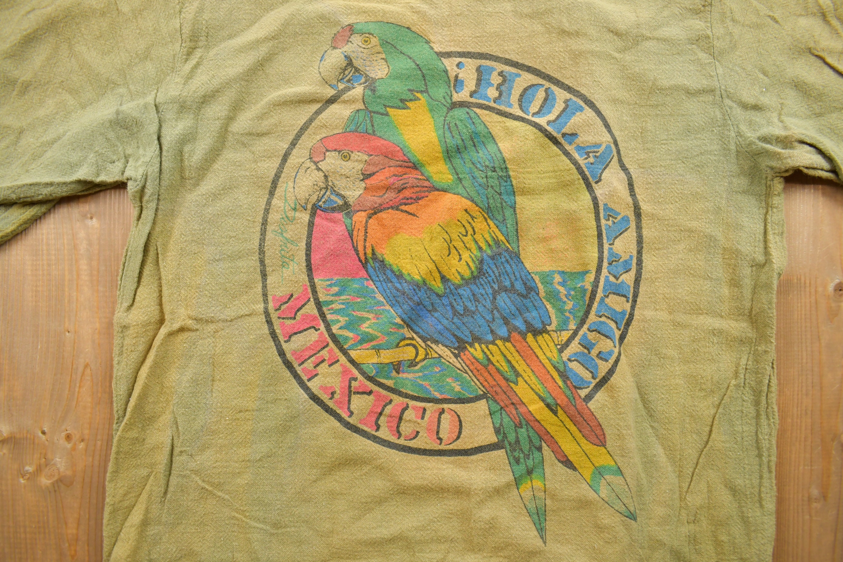 Vintage 1990s Mexico Hola Amigo Parrot Souvenir T Shirt