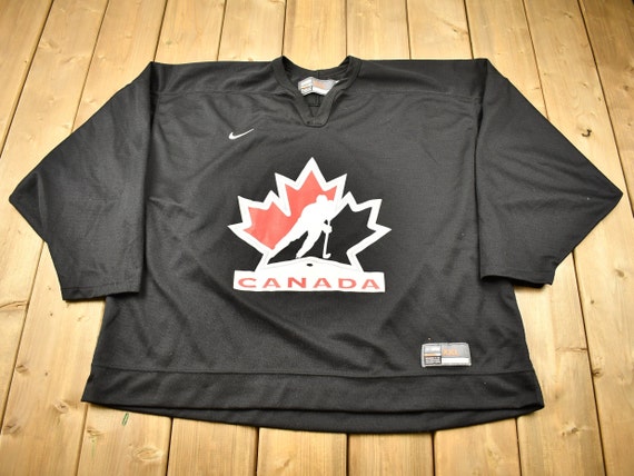 Bauer Team Canada Hockey Practice jersey- Red Men's Size Large