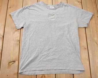 Vintage Y2K Nike Center Swoosh Emboidered Graphic T-Shirt / Made in USA / Vintage Streetwear / Graphic T Shirt / Vintage Nike