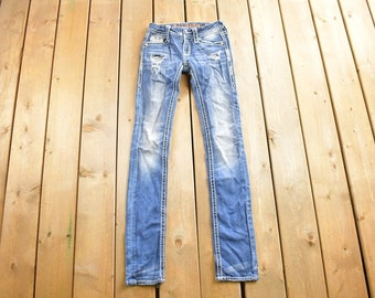 Vintage 2000s Rock Revival Skinny Jeans Size 24x32 / Y2k Jeans / American Vintage / Emo / Streetwear / Vintage Pants / Embroidered