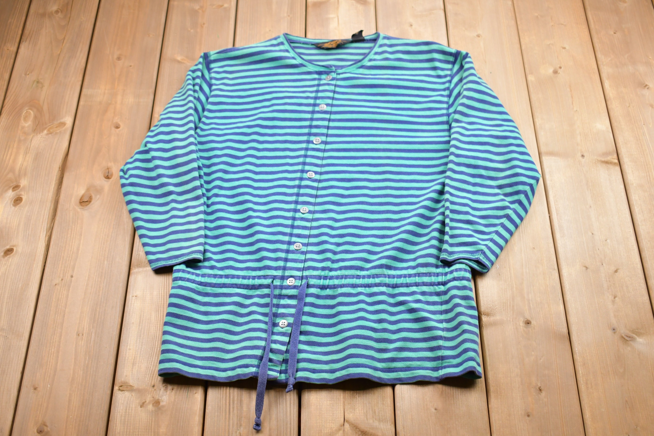Vintage 1980s Eddie Bauer Button up Shirt / 80s Sweatshirt / Eddie