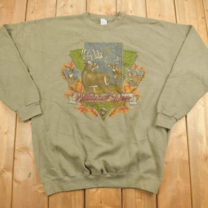 Vintage 1990s Deer Hunter Graphic Crewneck Sweatshirt / 90s Crewneck / Souvenir / Athleisure / Streetwear / Deer Print / Whitetail Deer