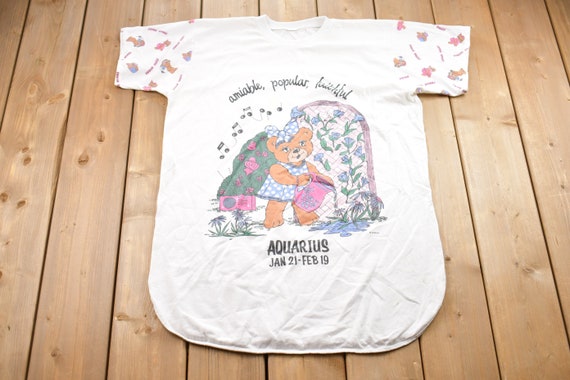Vintage 1990s Aquarius Cute Bear Graphic T-Shirt … - image 1