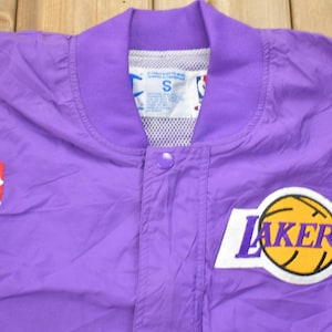 Vintage 1990s Champion Los Angeles Lakers NBA Bomber Jacket / Athleisure Sportswear / Streetwear Fashion / Vintage Champion / 90s NBA imagen 3