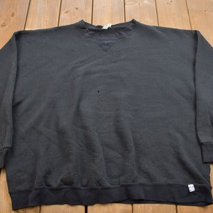 Vintage 1990s Blank Discus Athletic Black Crewneck Sweatshirt / 90s Crewneck / Made In USA / Essential / Streetwear / 90s Blank
