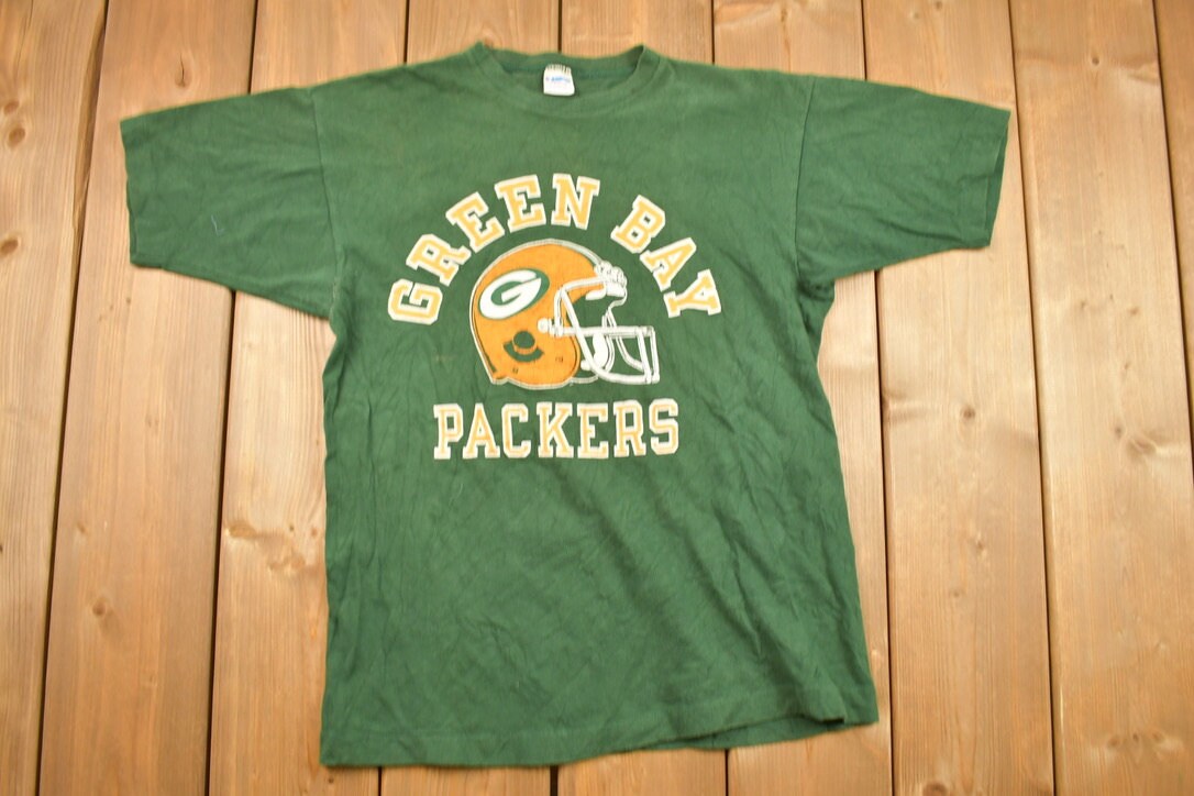 Vintage 1970s Green Bay Packers NFL Graphic T-shirt/ Made in