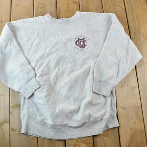 Vintage jaren 1990 University Cottage Club Cross Grain Collegiate Crewneck / Geborduurd / NCAA-sweater / Sportkleding / Americana