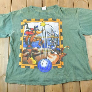 ヴィンテージ 1996 ワーナー ブラザーズ バレーボール タズ ダフィー ノベル ティーズ カートゥーン プロモ T シャツ / 90 年代グラフィック T シャツ / ヴィンテージ ミッキー マウス / アメリカ製