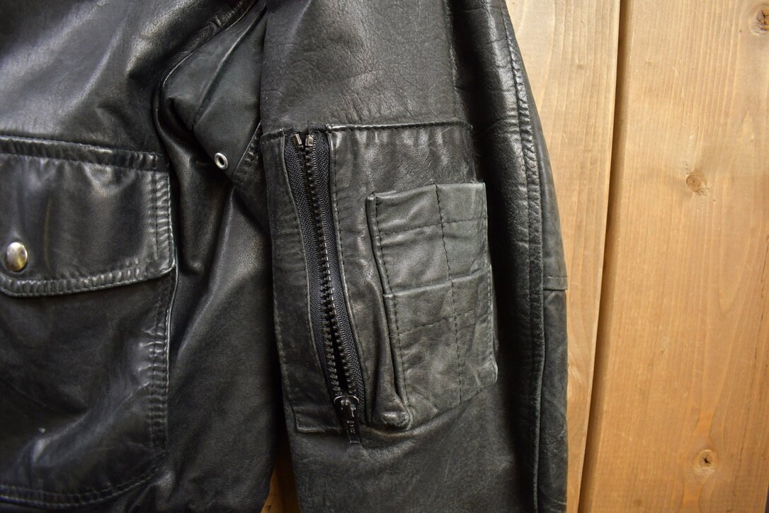 Vintage 1990s Aeropostale Olde Hide House Leather Bomber Vintage 1990s Aeropostale Olde Hide House Leather Bomber