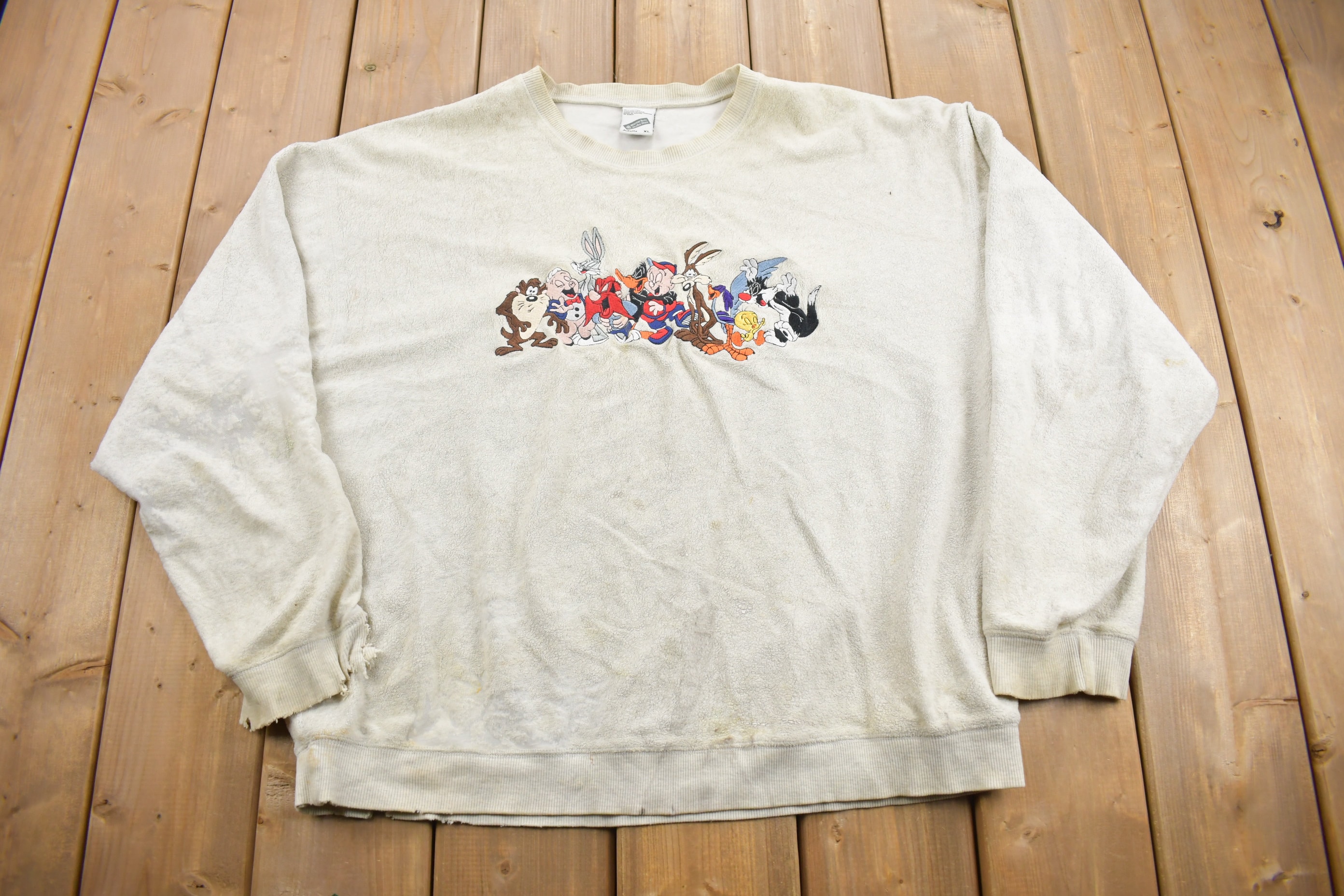 Looney toons sweatshirt hotsell